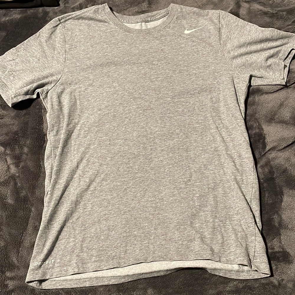 Nike Dri-Fit Tee Shirt